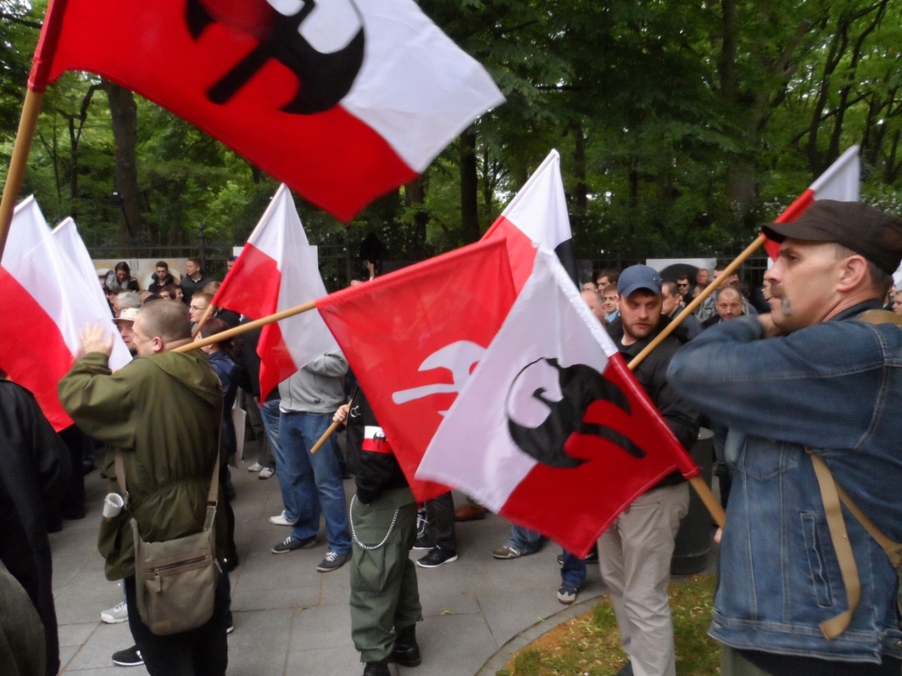 Niklot w trakcie przemarszu